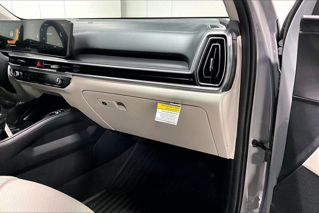 New 2026 Kia Sorento EX FWD image 9