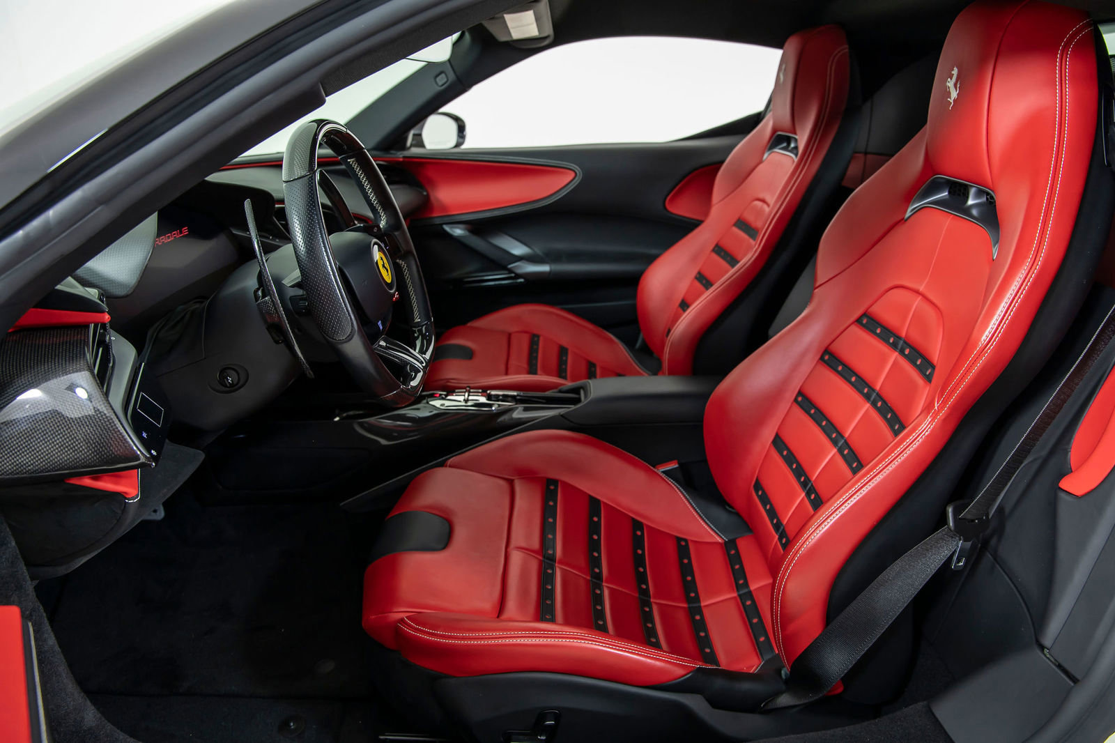 Certified 2022 Ferrari SF90 Stradale AWD/4WD image 5