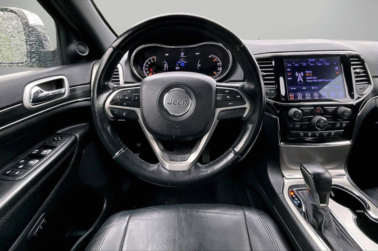 Used 2019 Jeep Grand Cherokee Limited AWD/4WD image 11