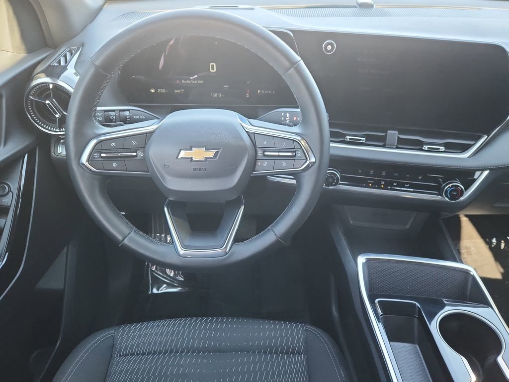 Used 2025 Chevrolet Equinox LT image 10