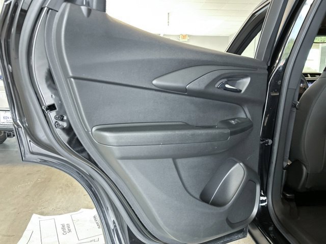 Used 2022 Chevrolet TrailBlazer RS w/ Technology Package AWD/4WD image 19