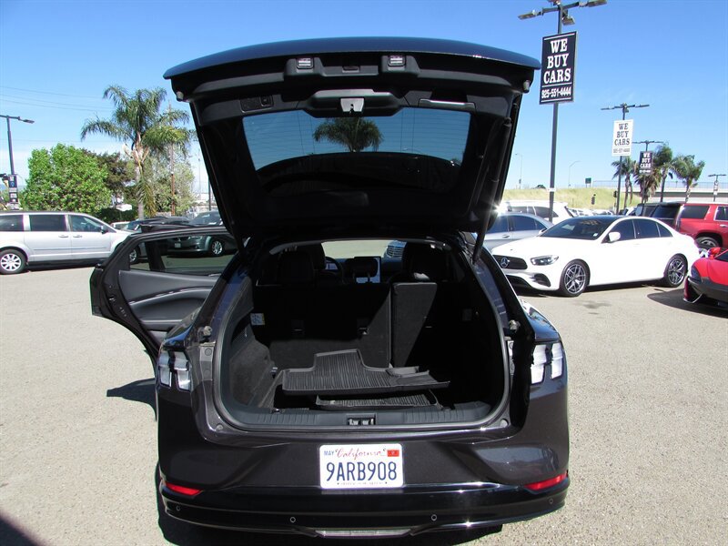 Used 2022 Ford Mustang Mach-E Premium RWD image 25