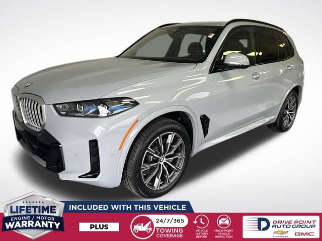 Used 2026 BMW X5 xDrive40i w/ M Sport Package AWD/4WD image 4