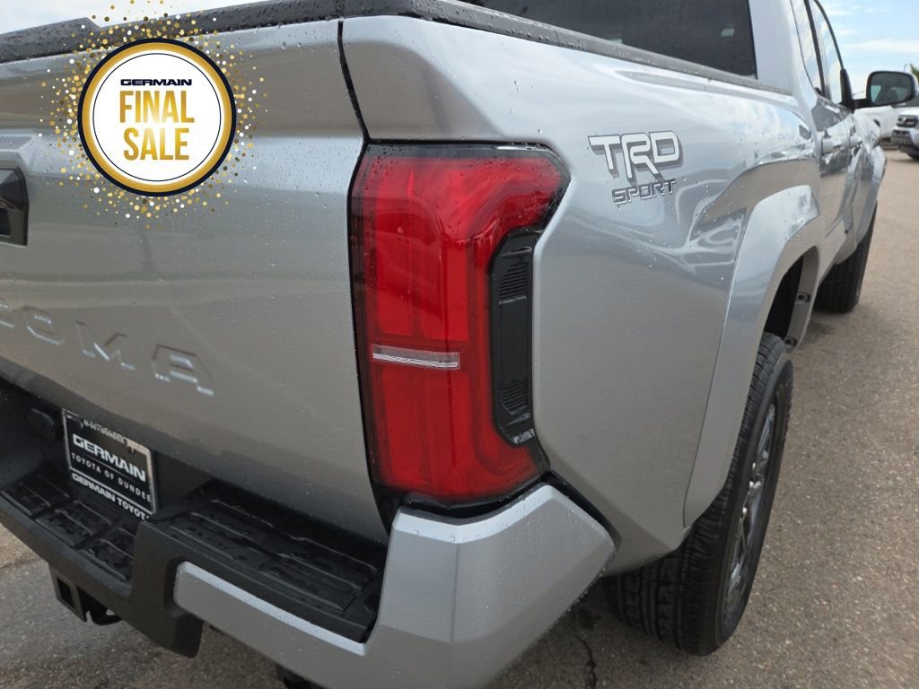 New 2025 Toyota Tacoma Limited image 15