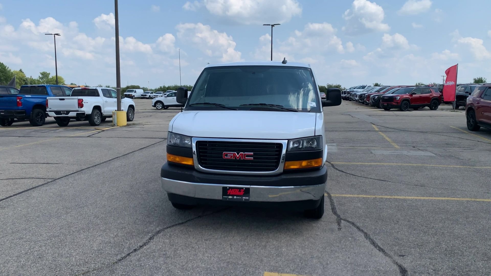 New 2025 GMC Savana 2500 w/ Driver Convenience Package RWD image 27