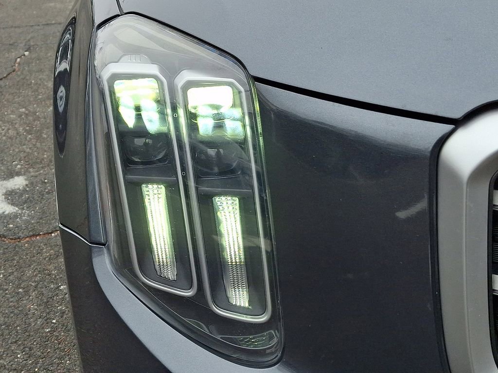 Certified 2023 Kia Telluride S FWD image 12