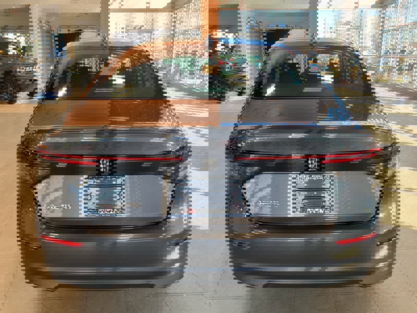 Used 2023 Honda Accord EX image 6