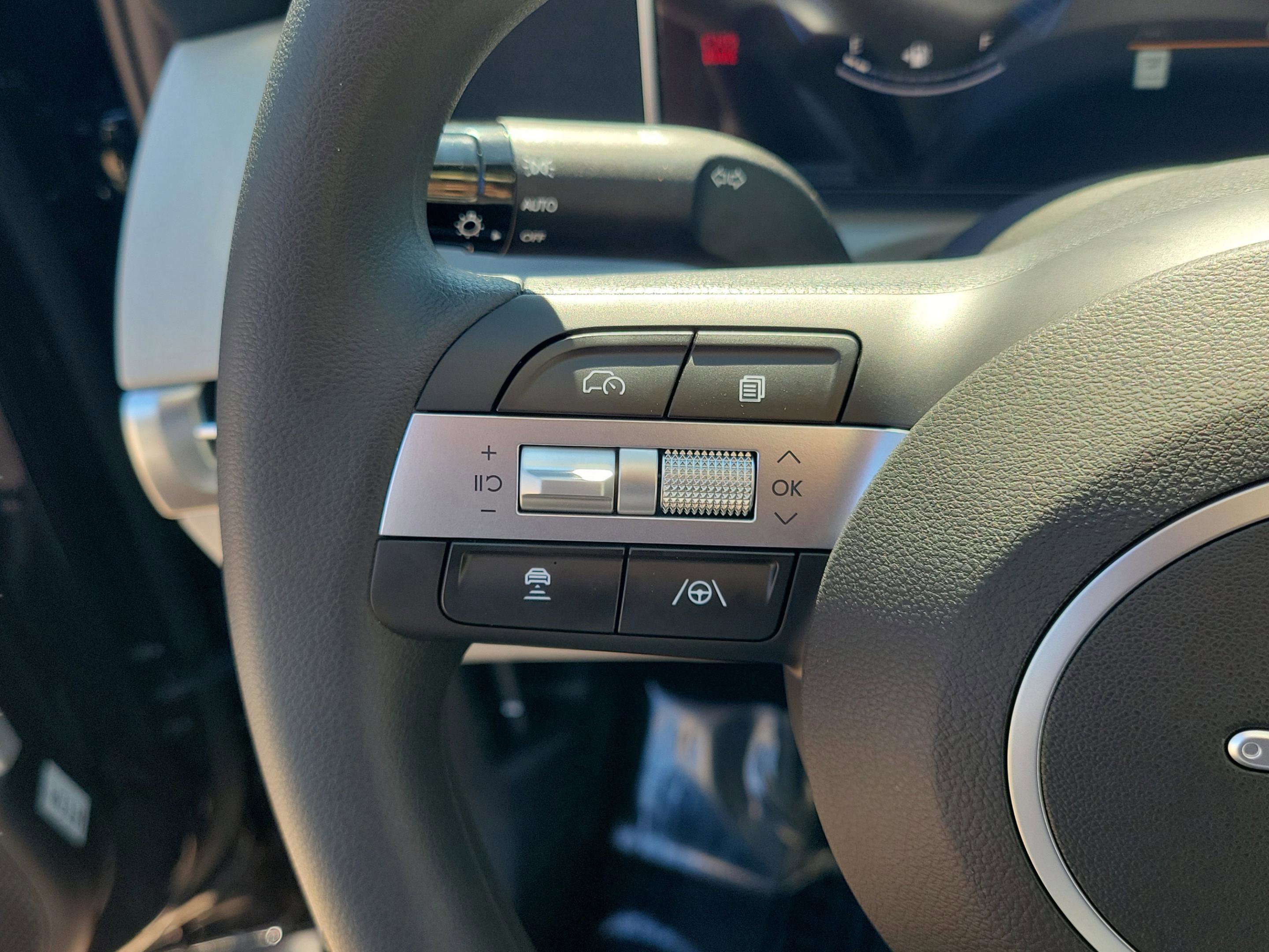 New 2026 Hyundai Tucson SEL image 12