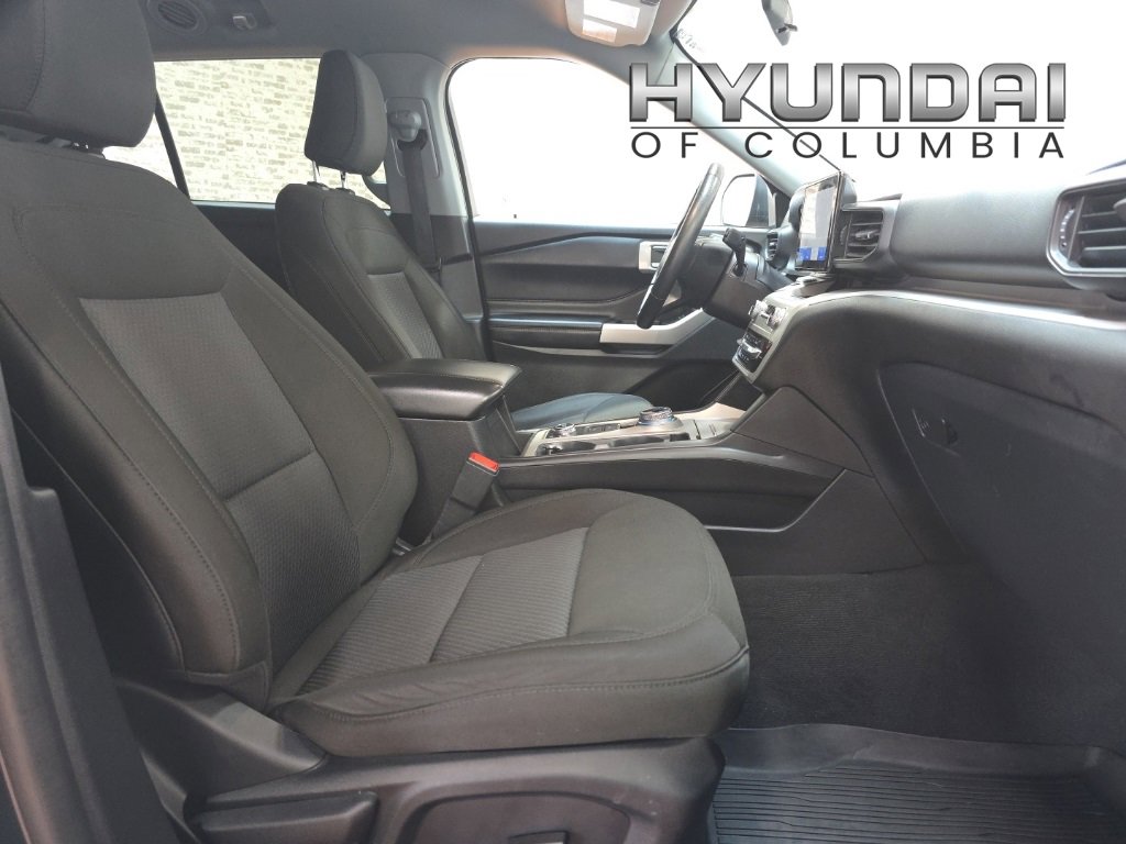 Used 2022 Ford Explorer XLT w/ Class IV Trailer Tow Package image 13