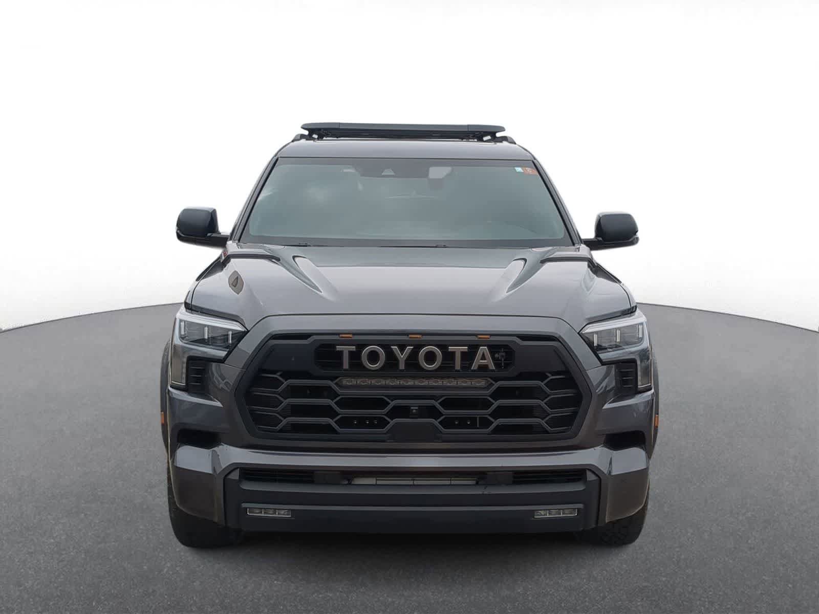 Used 2025 Toyota Sequoia TRD Pro AWD/4WD image 3