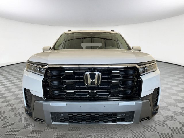 New 2026 Honda Pilot Touring image 9