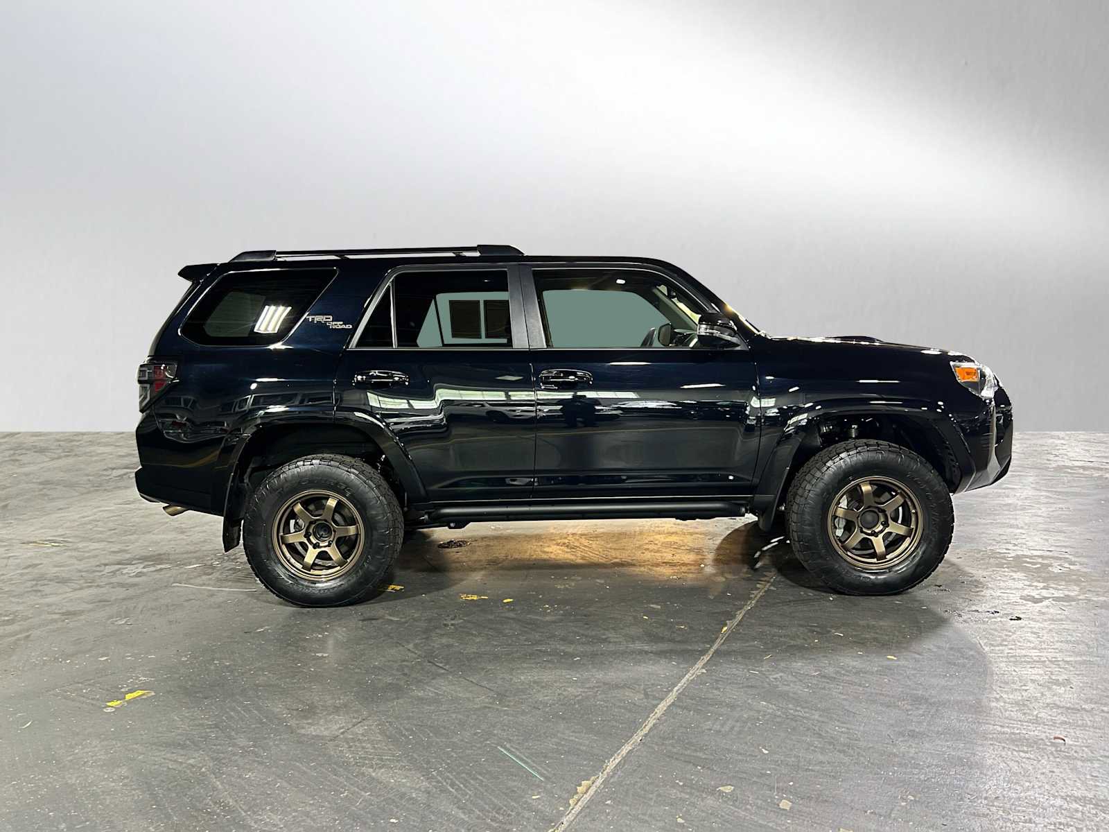 Used 2021 Toyota 4Runner TRD Off-Road Premium w/ Moonroof Package image 2