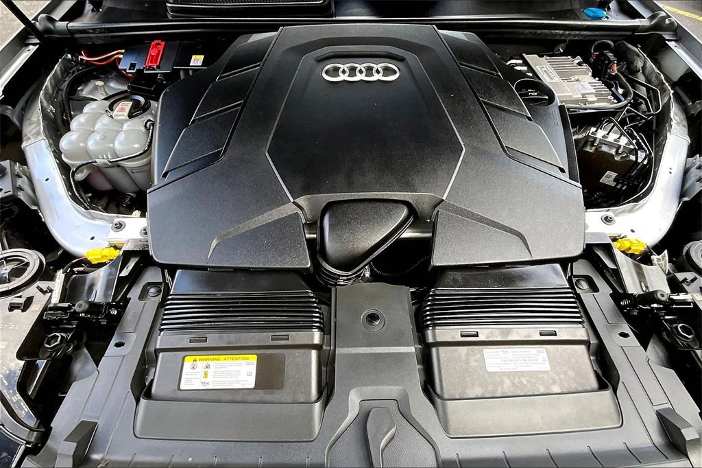 Used 2022 Audi Q7 3.0T Premium Plus w/ Premium Plus Package image 31