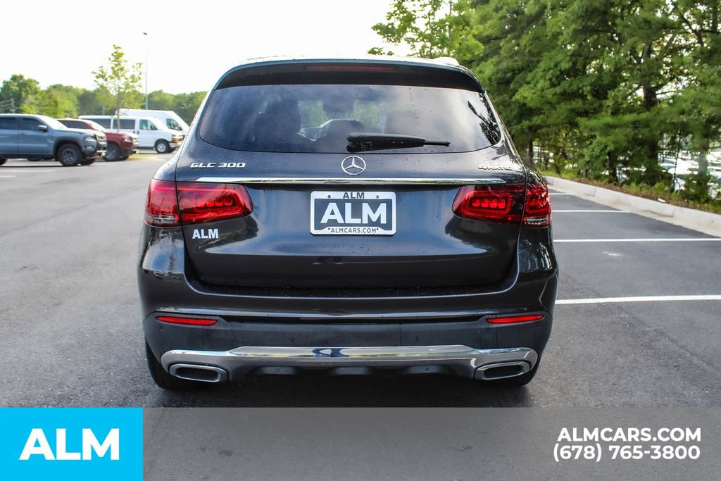 Used 2021 Mercedes-Benz GLC 300 4MATIC w/ Premium Package image 10