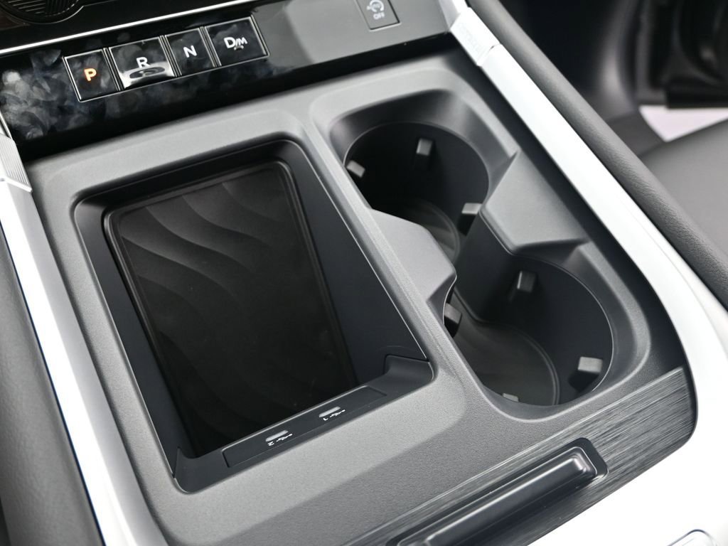 New 2026 Nissan Armada SV image 21