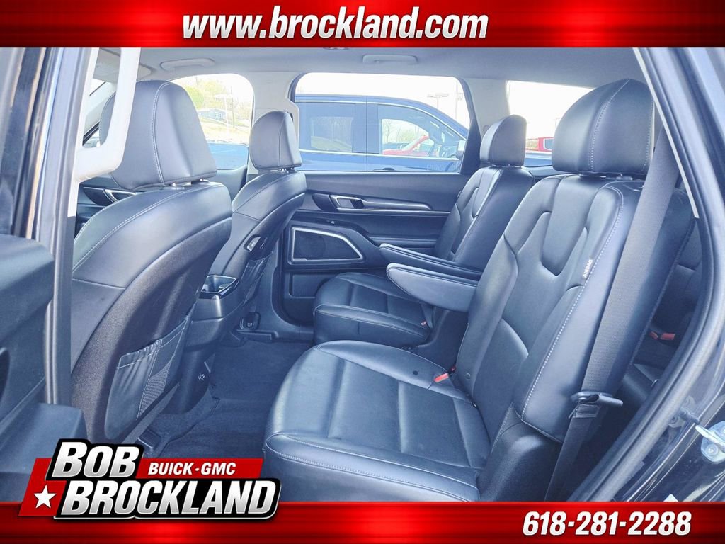 Used 2025 Kia Telluride S image 13
