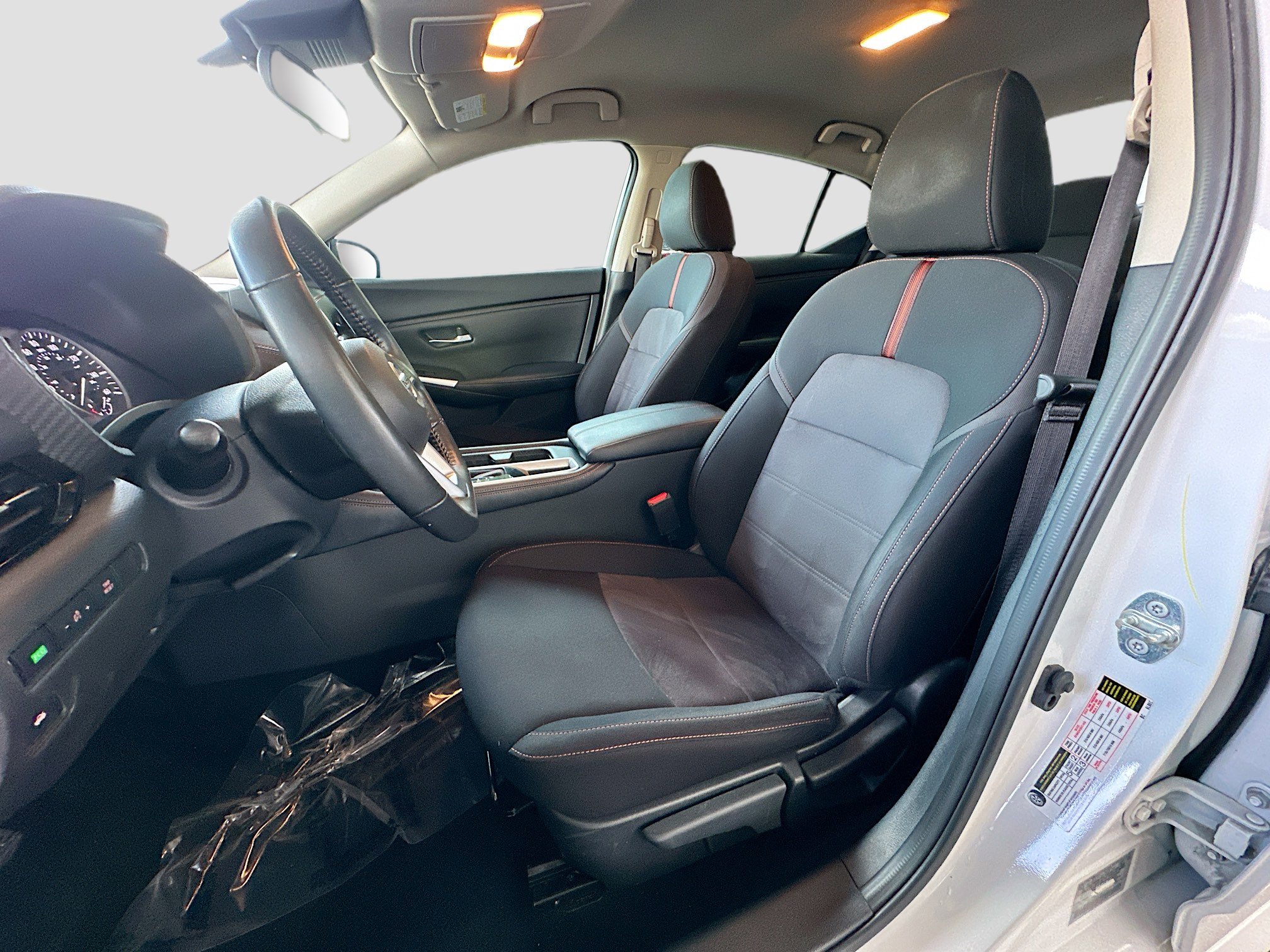 Used 2022 Nissan Sentra SR image 19