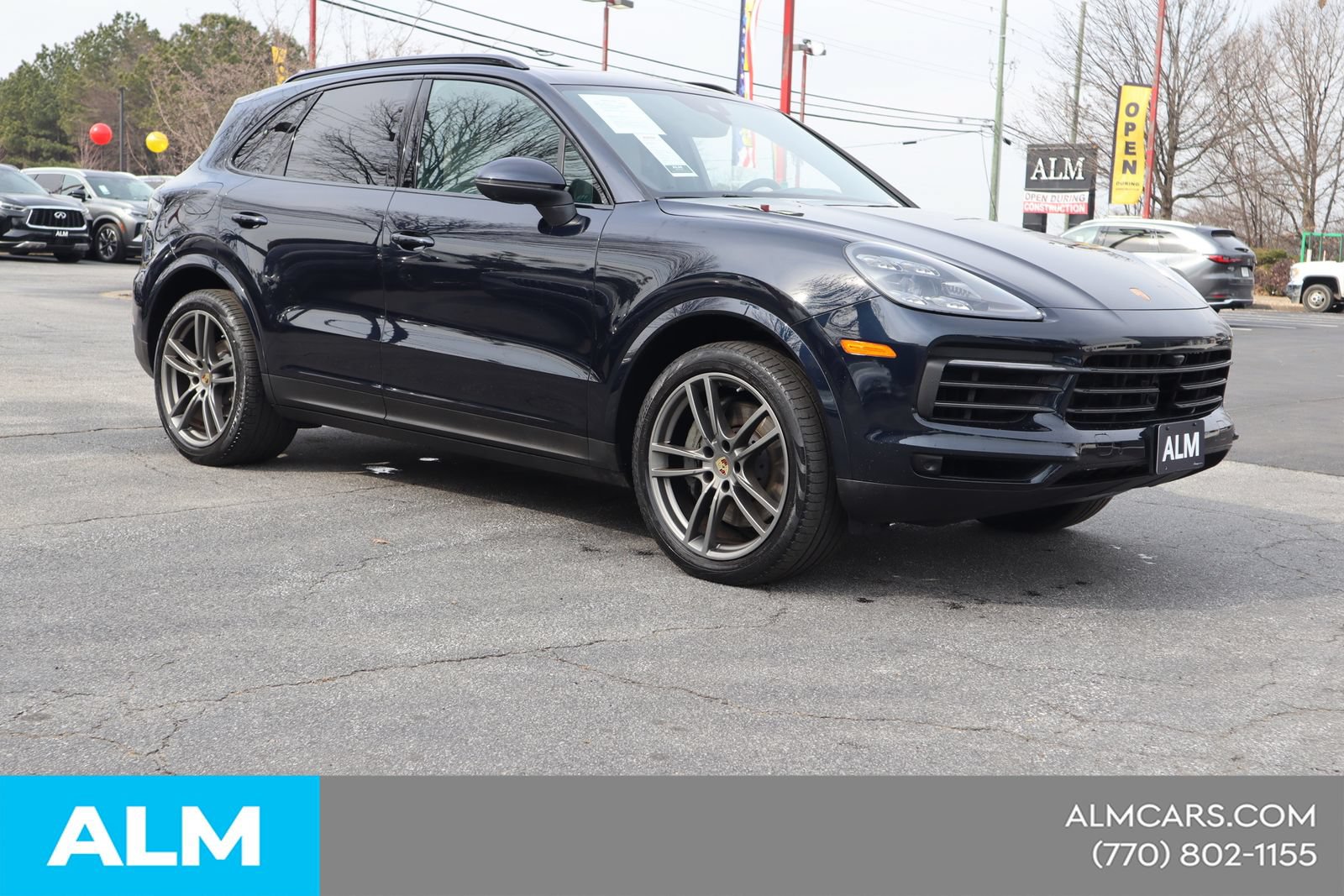 Used 2023 Porsche Cayenne S Platinum w/ Assistance Package AWD/4WD image 5