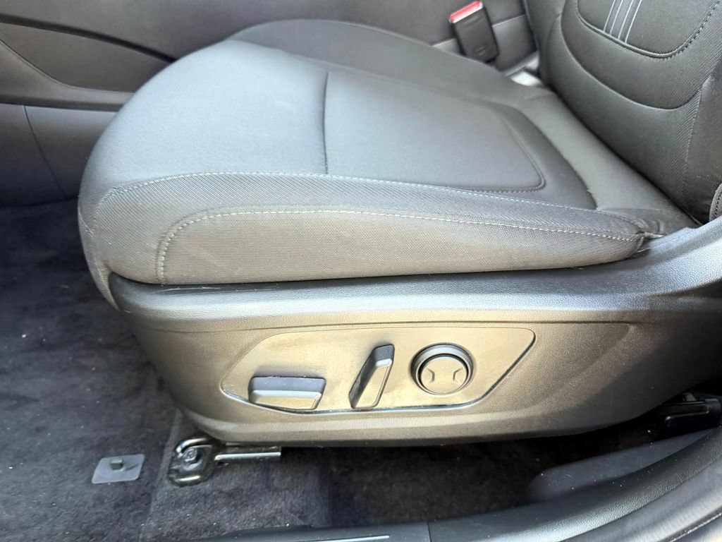 Certified 2023 Hyundai Tucson SEL AWD/4WD image 17