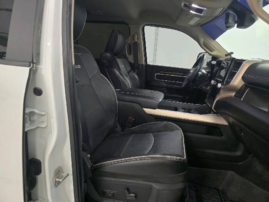 Used 2022 RAM 2500 Laramie AWD/4WD image 18