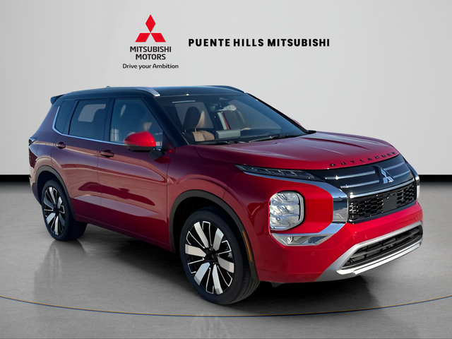 New 2026 Mitsubishi Outlander SEL FWD image 3