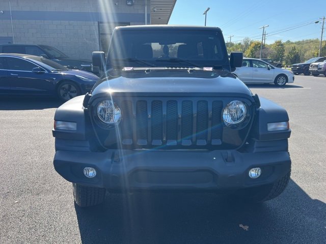 Used 2023 Jeep Wrangler Sport S image 6