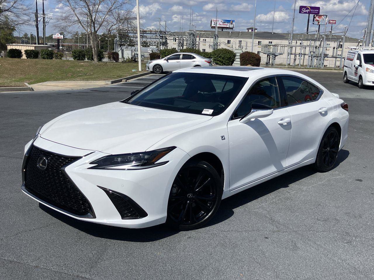 Used 2022 Lexus ES 350 F Sport w/ Accessory Package 2