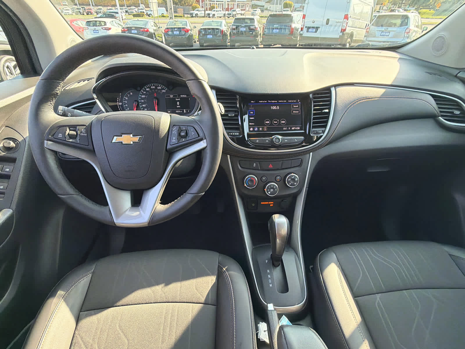 Certified 2022 Chevrolet Trax LT w/ LT Convenience Package AWD/4WD image 18