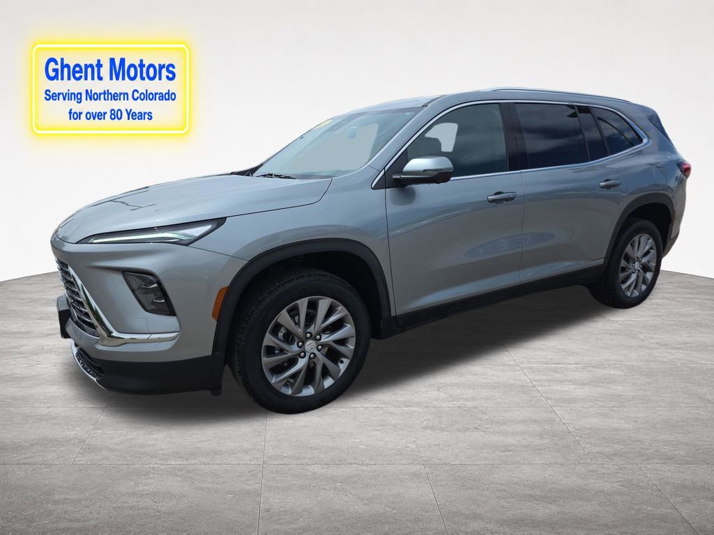 Used 2025 Buick Enclave Preferred AWD/4WD image 3