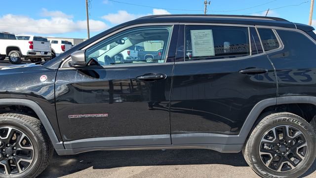 Used 2020 Jeep Compass Trailhawk w/ Leather Interior Group AWD/4WD image 13
