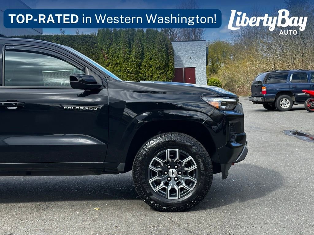 Used 2024 Chevrolet Colorado Z71 w/ Z71 Convenience Package 2 image 3