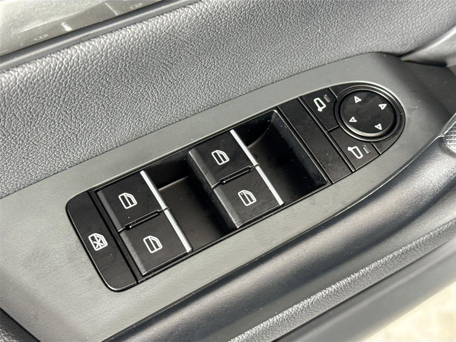 New 2026 MAZDA CX-50 AWD 2.5 Hybrid w/ Weather Package image 29