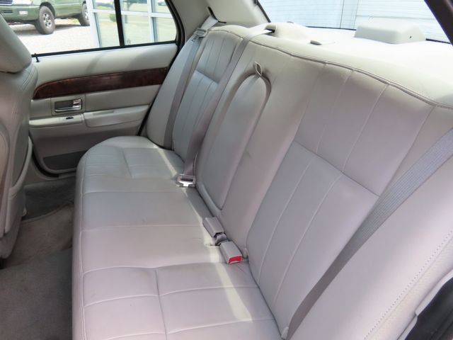 Used 2005 Mercury Grand Marquis LS RWD image 10
