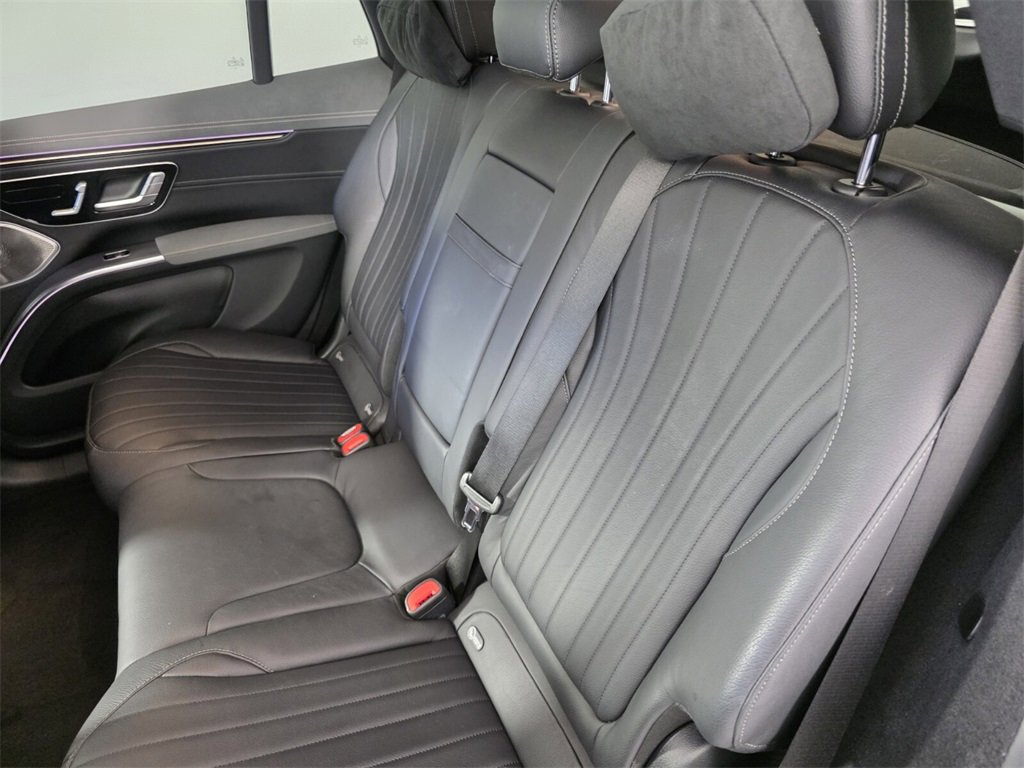 Certified 2023 Mercedes-Benz EQS 580 4MATIC SUV image 16
