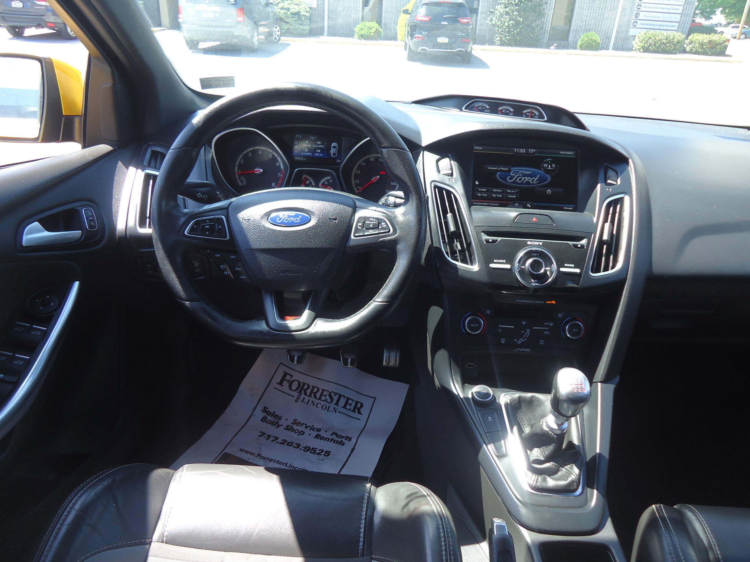 Used 2015 Ford Focus ST w/ Equipment Group 401A FWD image 12