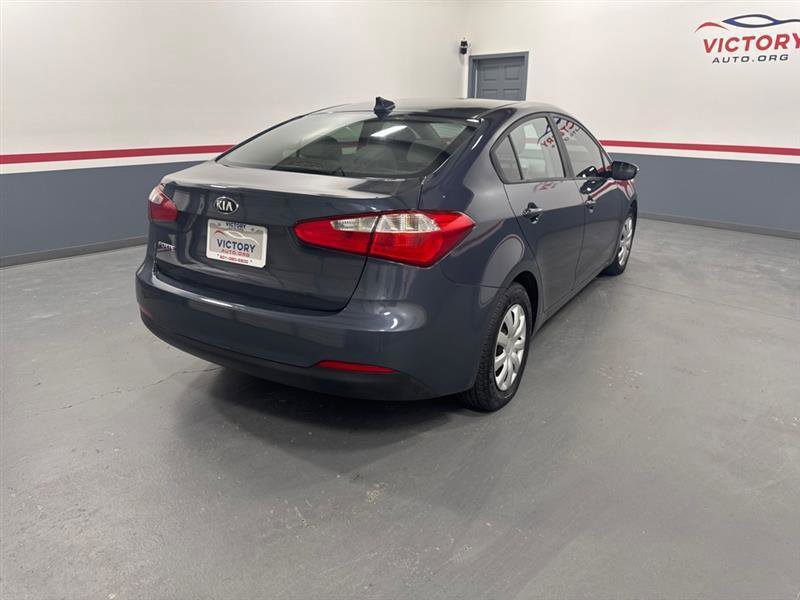 Used 2015 Kia Forte LX w/ Popular Package FWD image 3
