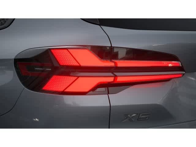 New 2026 BMW X5 sDrive40i w/ M Sport Package RWD image 8