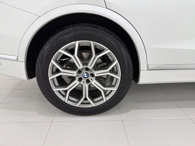 Certified 2024 BMW X7 xDrive40i w/ Premium Package image 48