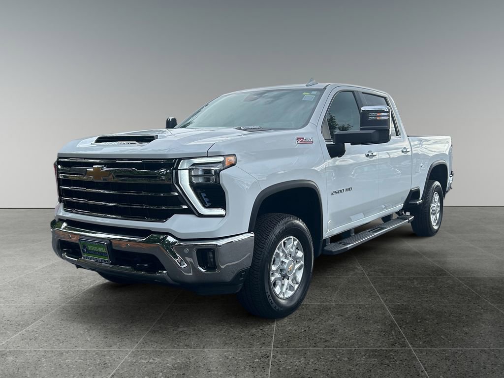 Used 2024 Chevrolet Silverado 2500 LTZ w/ LTZ Plus Package image 3