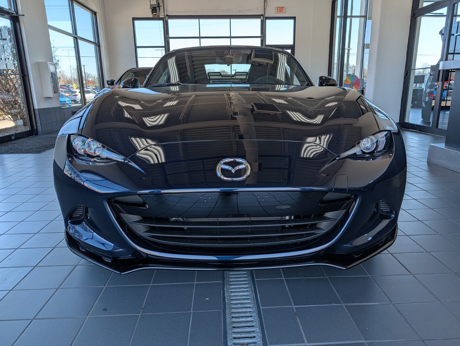 New 2026 MAZDA MX-5 Miata Club w/ Interior Package RWD image 8