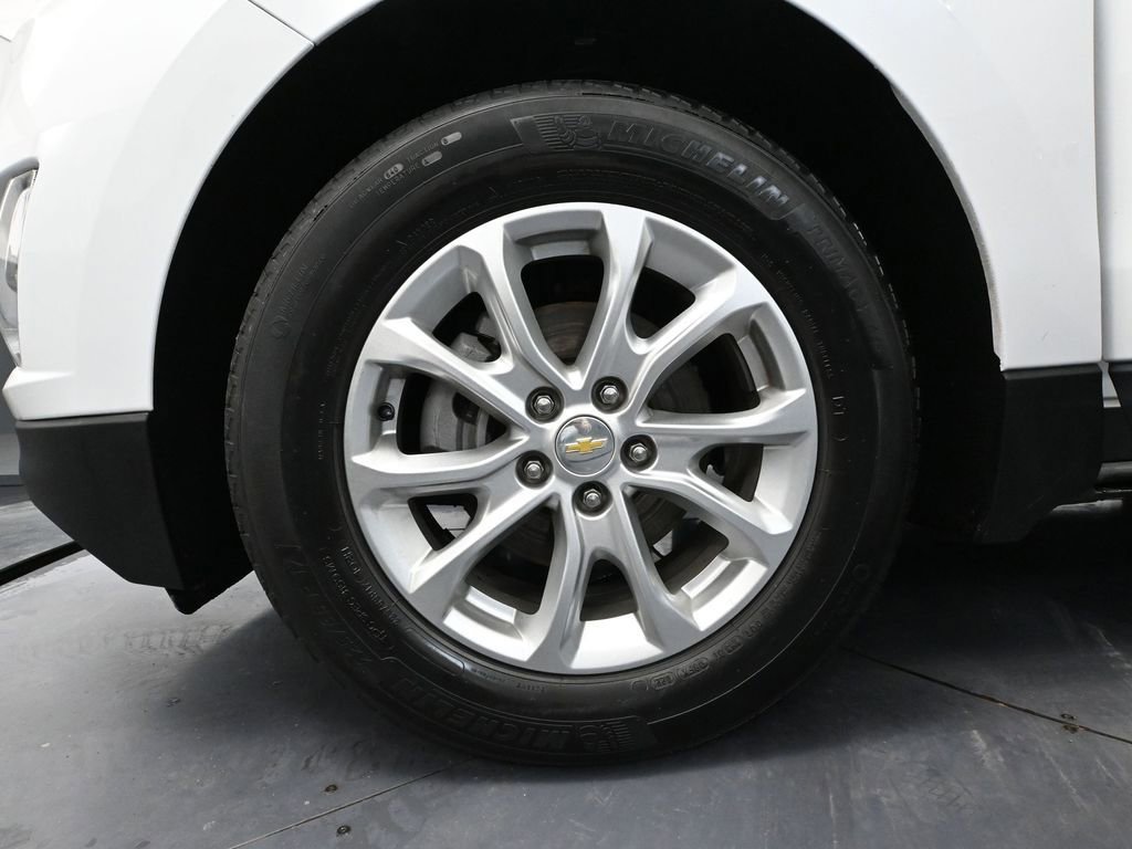 Used 2021 Chevrolet Equinox LS w/ LS Convenience Package image 17