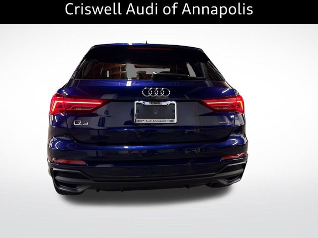 Used 2025 Audi Q3 2.0T Premium w/ Convenience Package image 5