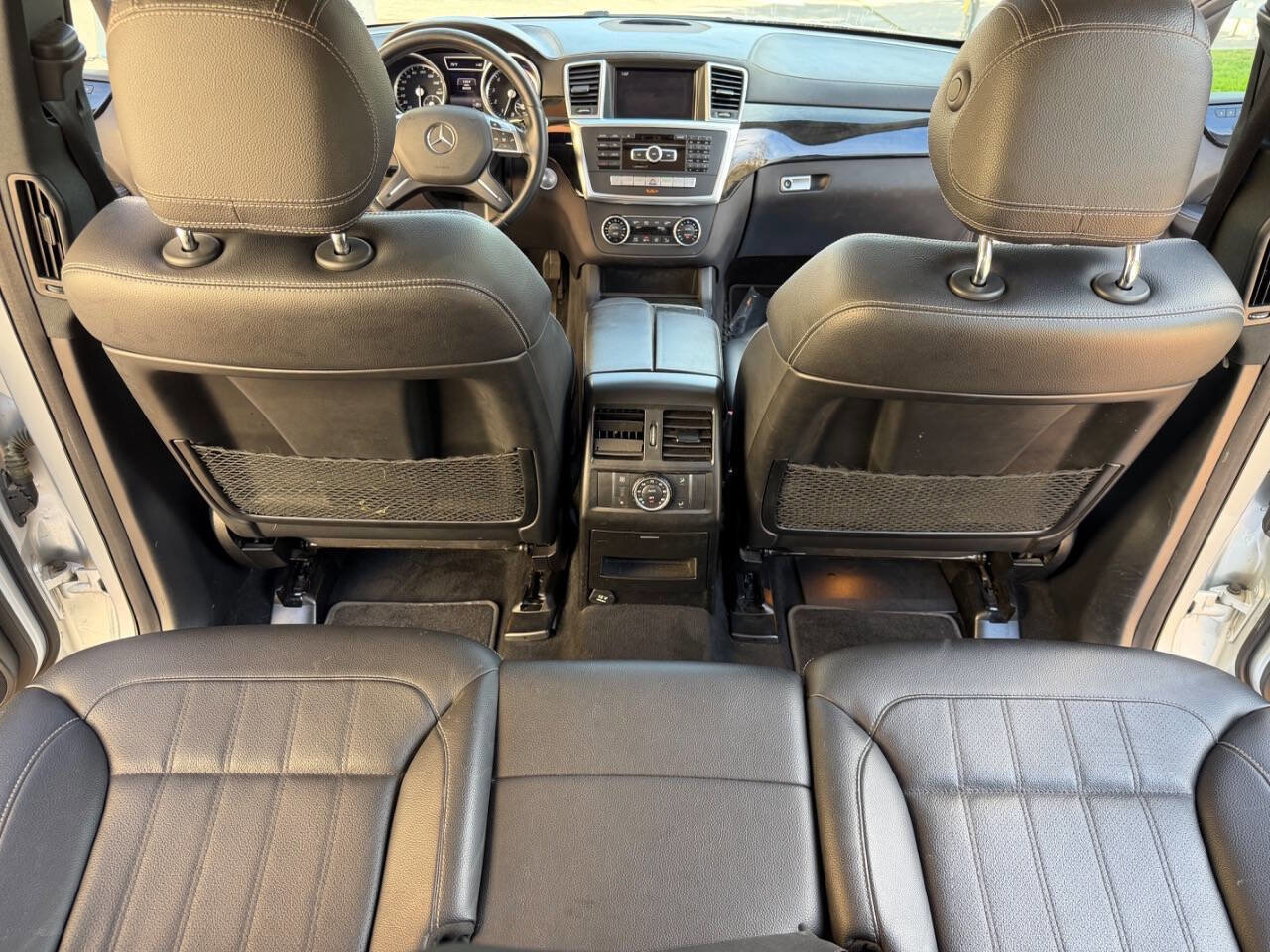 Used 2016 Mercedes-Benz GL 450 4MATIC w/ Premium I Package image 23