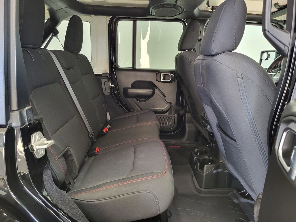 Used 2023 Jeep Wrangler Unlimited Rubicon image 9