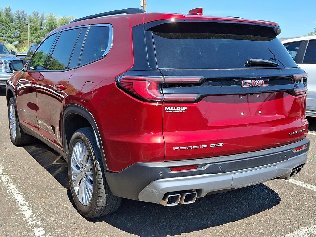 Used 2025 GMC Acadia Elevation w/ Elevation Premium Package AWD/4WD image 3
