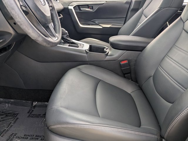 Used 2023 Toyota RAV4 XLE Premium FWD image 14