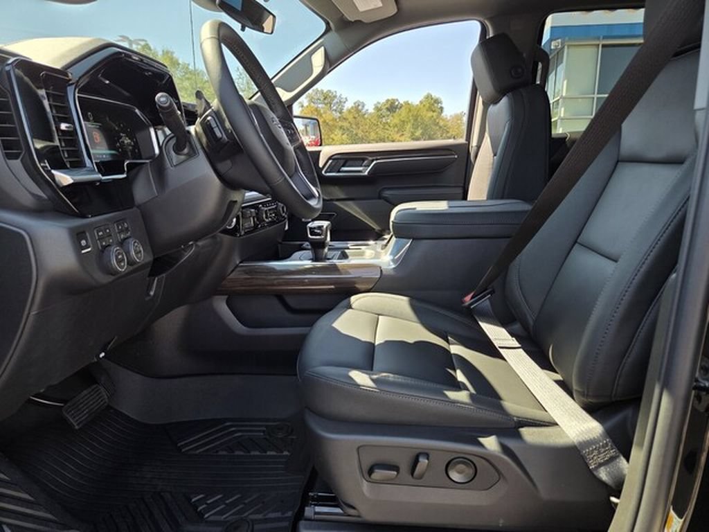 New 2026 Chevrolet Silverado 1500 LT Trail Boss w/ LT Trail Boss Premium Package AWD/4WD image 12