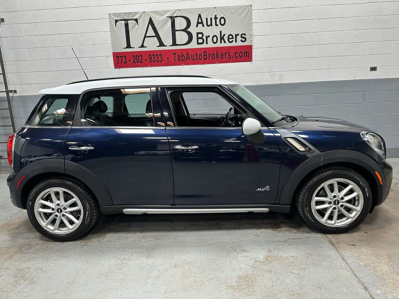 Used 2016 MINI Cooper Countryman S image 2