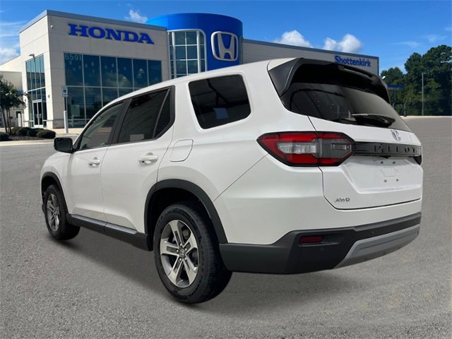 New 2025 Honda Pilot EX-L image 3