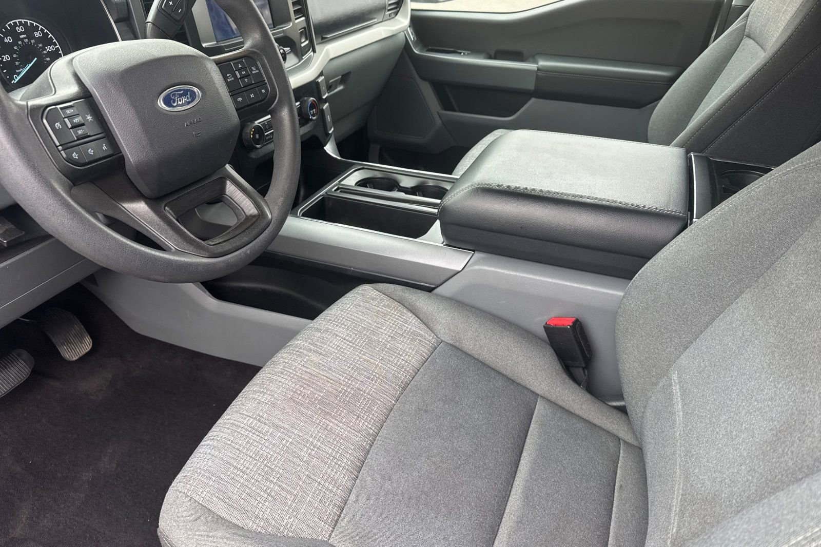 Used 2021 Ford F150 XLT image 11